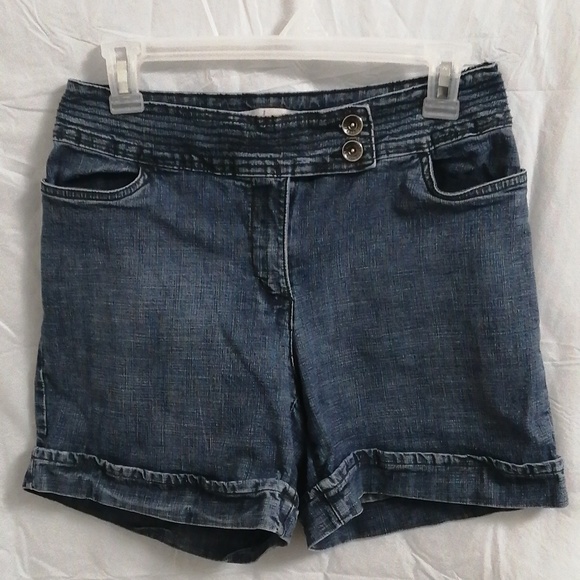 CONTRAST JEANS SHORTS - Picture 1 of 4